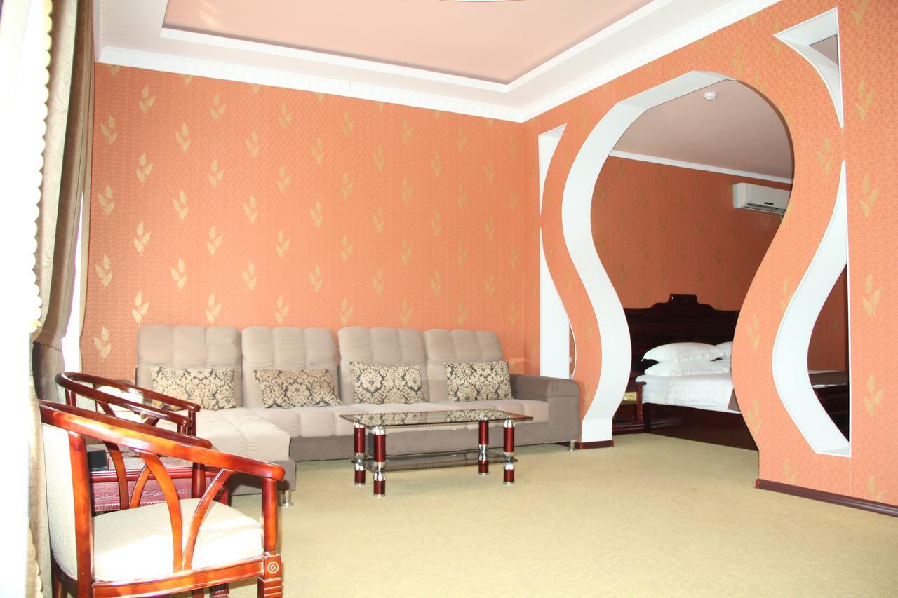 Firuz Hotel Khujand Luaran gambar